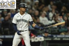 Seattle Mariners' Julio Rodriguez waits for a pitch during an at-bat in a baseball game against the Minnesota Twins, Tuesday, June 14, 2022, in Seattle. The Mariners won 5-0. (AP Photo/Stephen Brashear)
